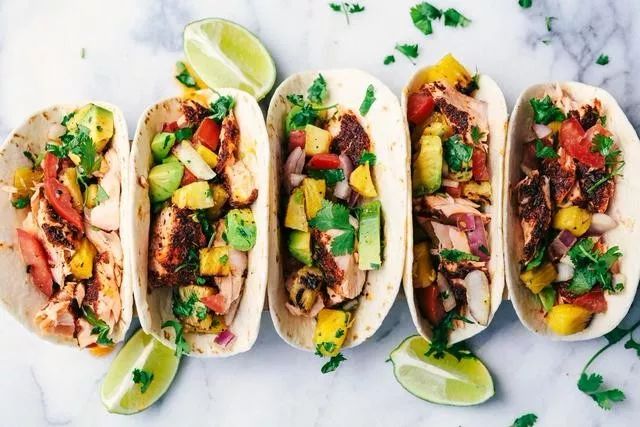 商业鬼才詹姆斯申请Taco商标，将推出播客节目快速变现#NBA#