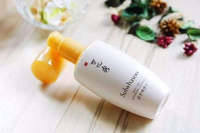 美妆博主倾心推荐的夏季精华,真的有那么好吗?热门网红精华测评