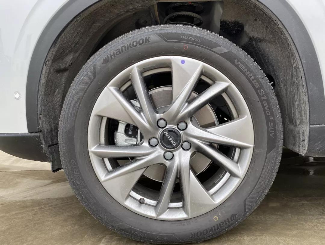 深度分析第三代哈弗h6,实惠又科技感满满的第三代哈弗h6