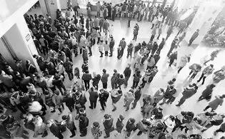 心酸：“看个医生要排队2年，我被活活拖成癌症晚期”