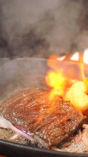 吃「M5和牛」!喷火一米高才能吃!北京路、岗顶...