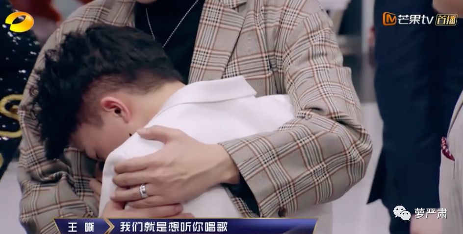 一开始我以为爱上了实力派,没想到他们还全是梗王