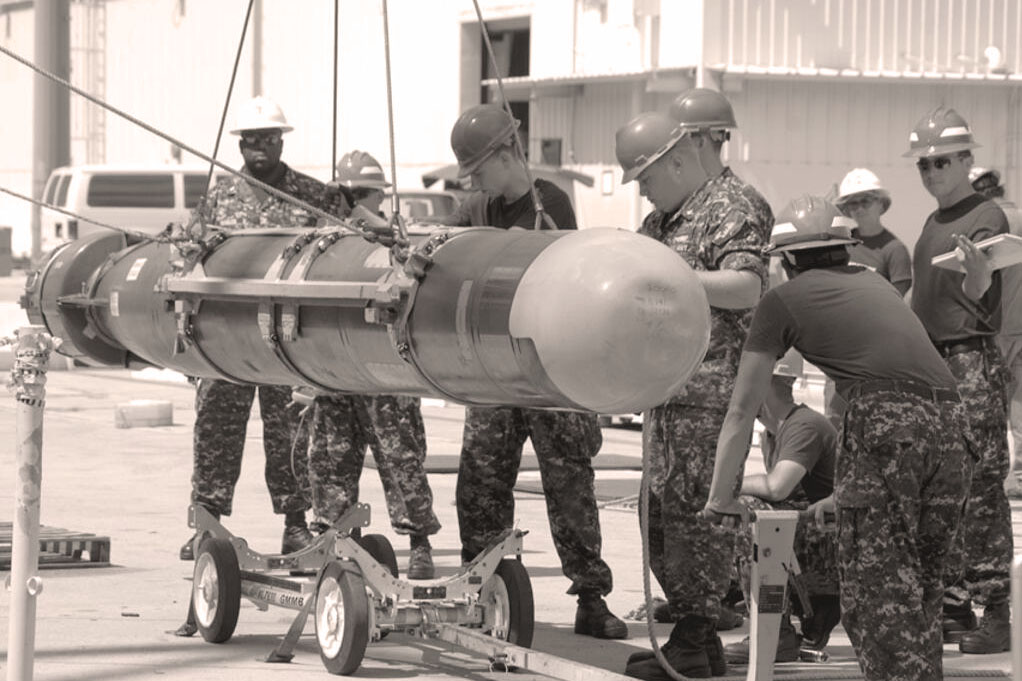 把鱼雷放到水里会怎么样,制导鱼雷可称为导弹吗