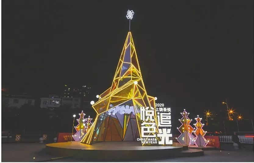 美已经不够了，今年的圣诞美陈必须“玩”起来