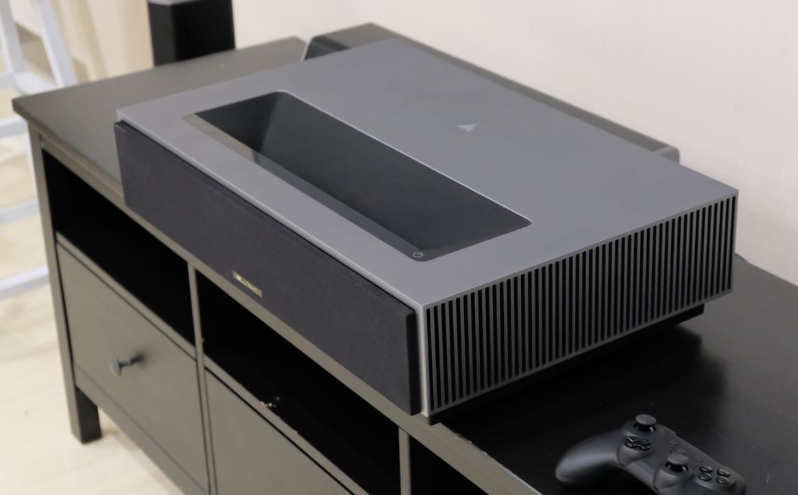 高光“亮”眼！4K画质拉满，超Max体验，科技博主：回不去了