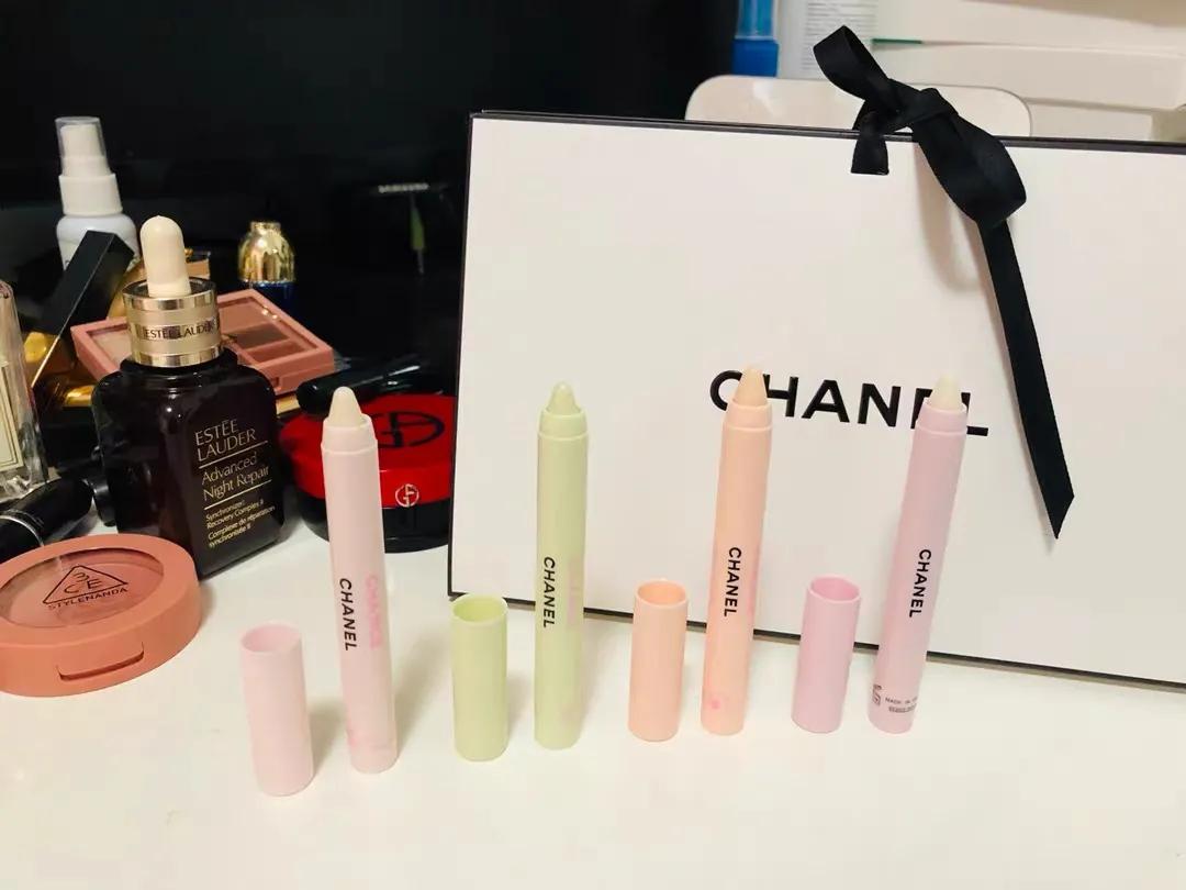 抄作业女生,送女友礼物抄作业