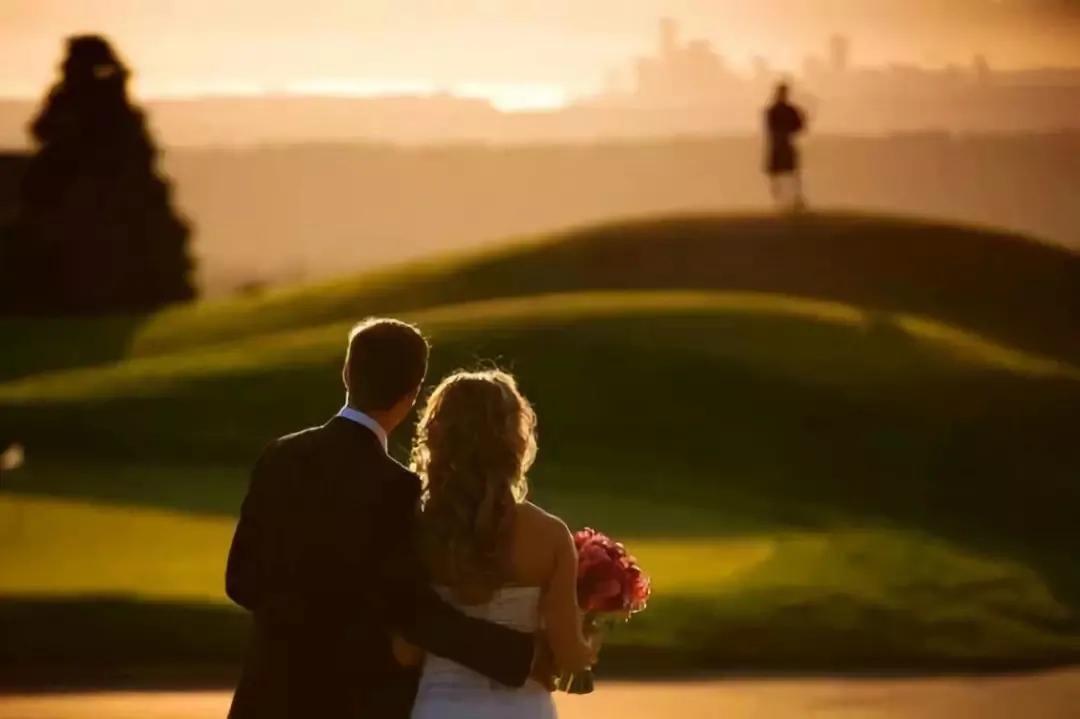 半根肋骨的疼痛—有妇之夫的情人