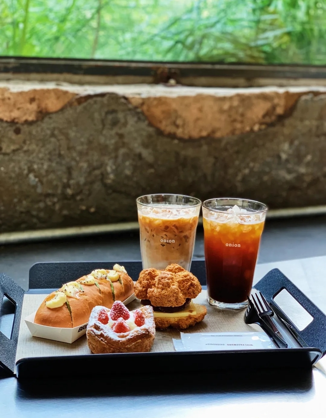 韩国网红设计师，把旧厂房改造成咖啡烘焙店，开这样的店真幸福