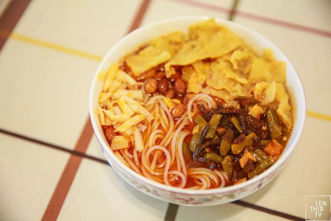 持续更新的螺蛳粉测评简单粗暴,史上最全的螺蛳粉测评