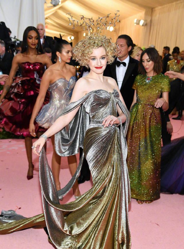 艳压红毯,美艳绝伦的红毯造型