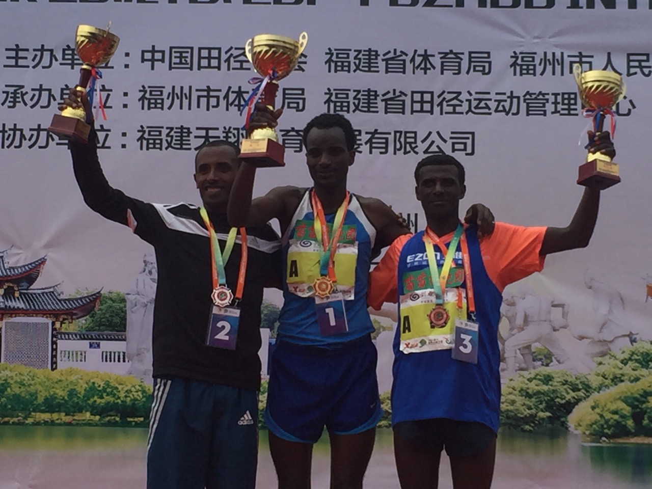 福马脚轮可调高度吗,福马健康跑多少公里