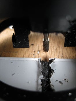 为书房DIY一台简易功放,机箱采用铝塑板自己制作,简约又好声