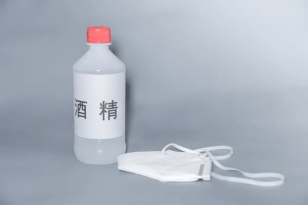 不小心受伤了用什么药好得最快,一不小心磕伤了怎么处理