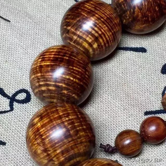 极品海南黄花梨高清大图,有钱也买不到的古董