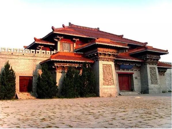 西夫拉姆烟台酒堡,烟台西夫拉姆酒堡简介