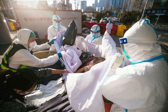 美国深陷“债务危机”,美国深陷危机