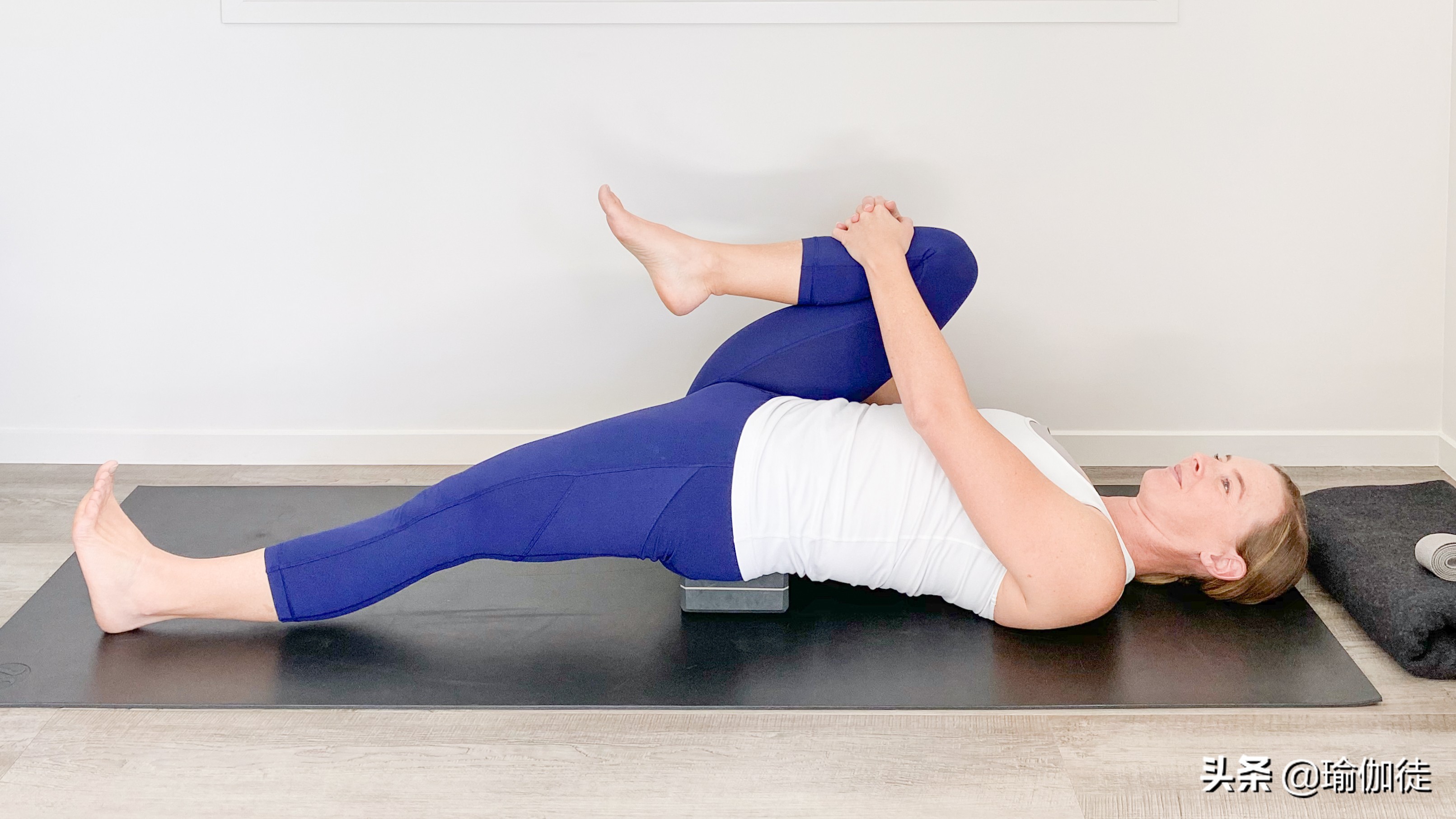 5种桥式变体，针对髋关节强度和稳定性的测试