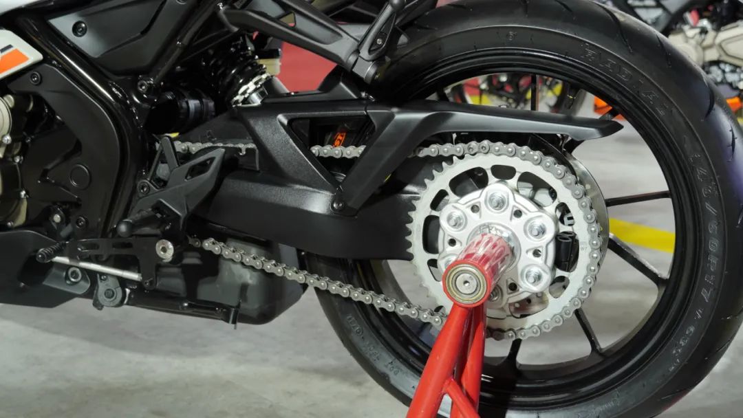 北京车展|赛250公布售价19999元/贝纳利黄巡5.98万，1200GT9.98万