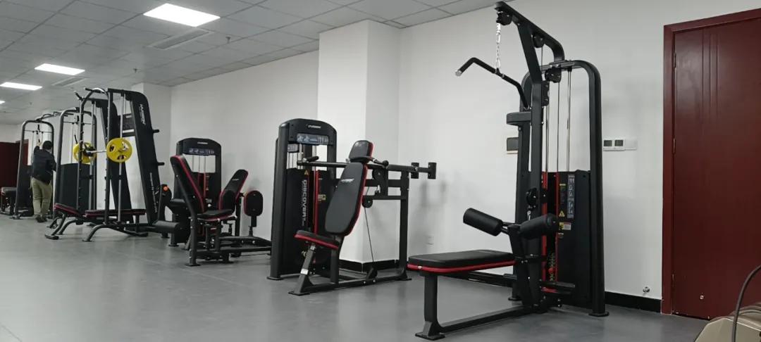 贵州某*防队消**健身房，“蓝朋友”们的健身伙伴