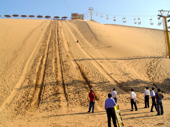 宁夏到新疆旅游攻略必去景点,宁夏沙坡头三日游自助旅游攻略