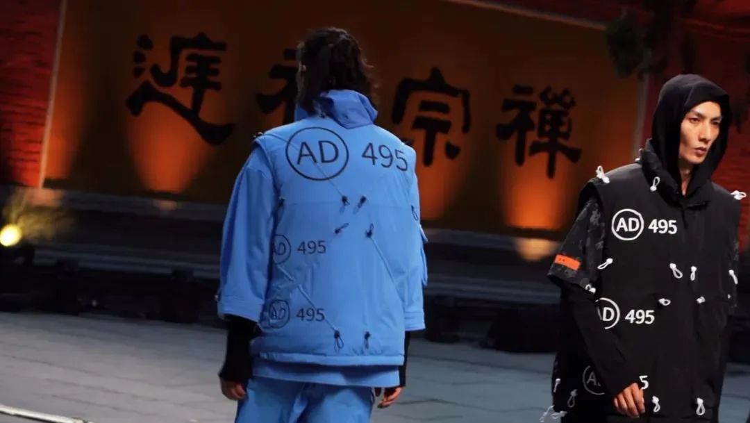 特步跨界少林用国粹引领国潮,少林寺特步品牌活动