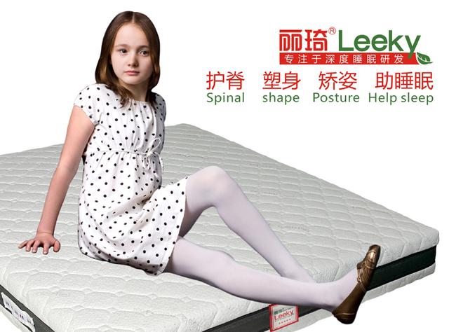 乳胶床垫那个膜要撕掉吗,乳胶和椰棕床垫哪个好