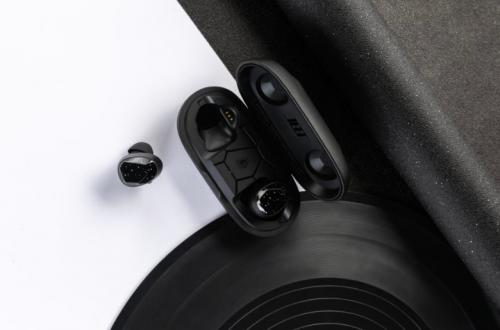 苹果用什么牌子蓝牙耳机性价比高,苹果用的蓝牙耳机推荐平价