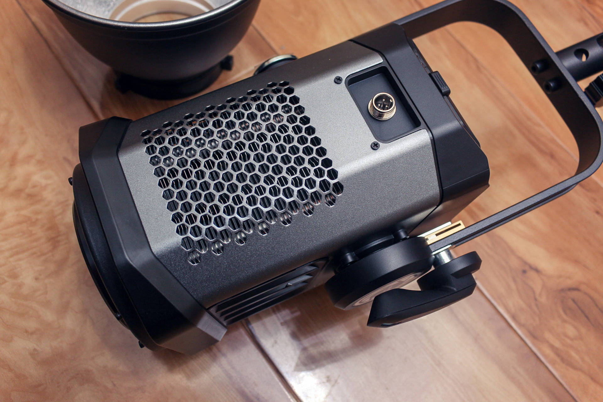 永诺160补光灯,永诺lux160和180