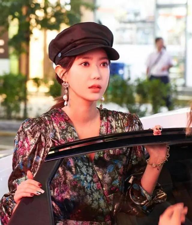 优雅的家女主穿搭西装,优雅的家合集104