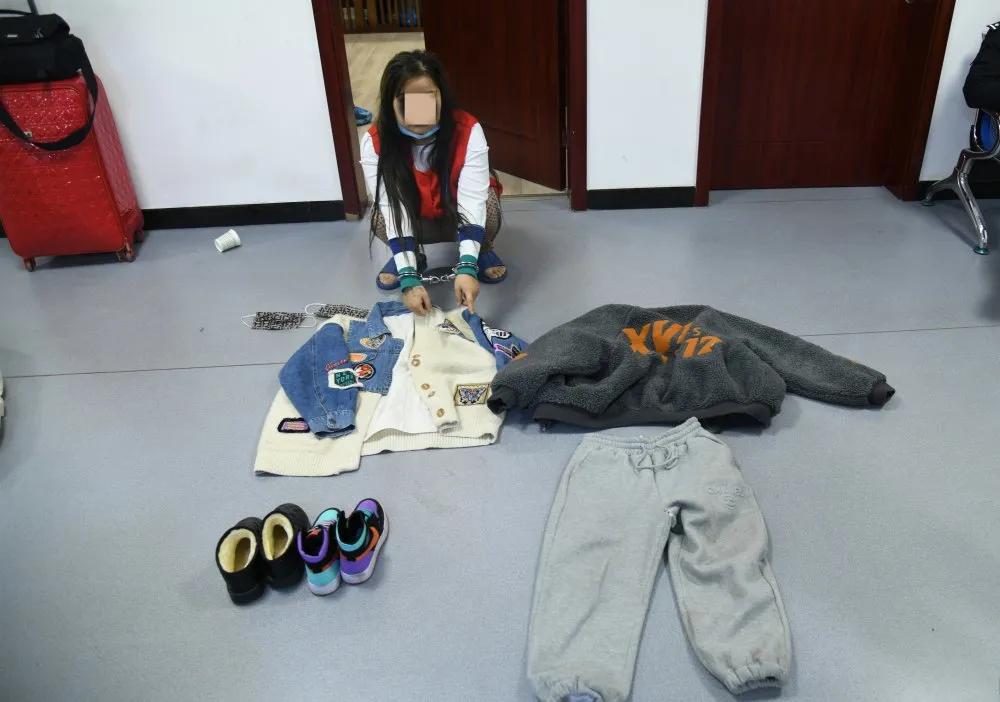 扒窃团伙在深夜疯狂作案,奔袭千余公里端掉外省扒窃团伙