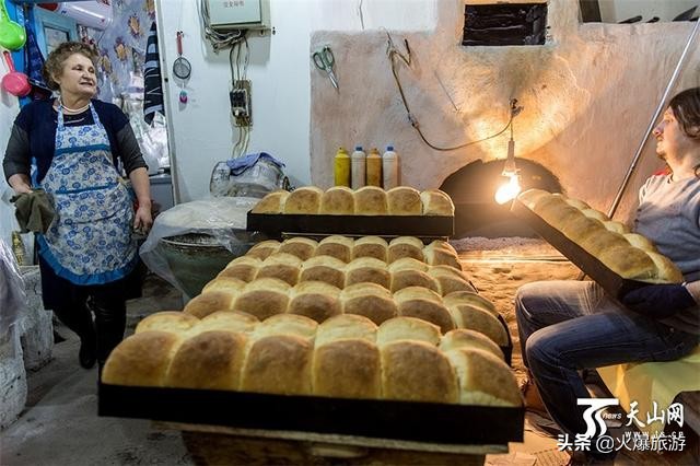 伊犁少数民族俄罗斯族,伊犁俄罗斯族历史