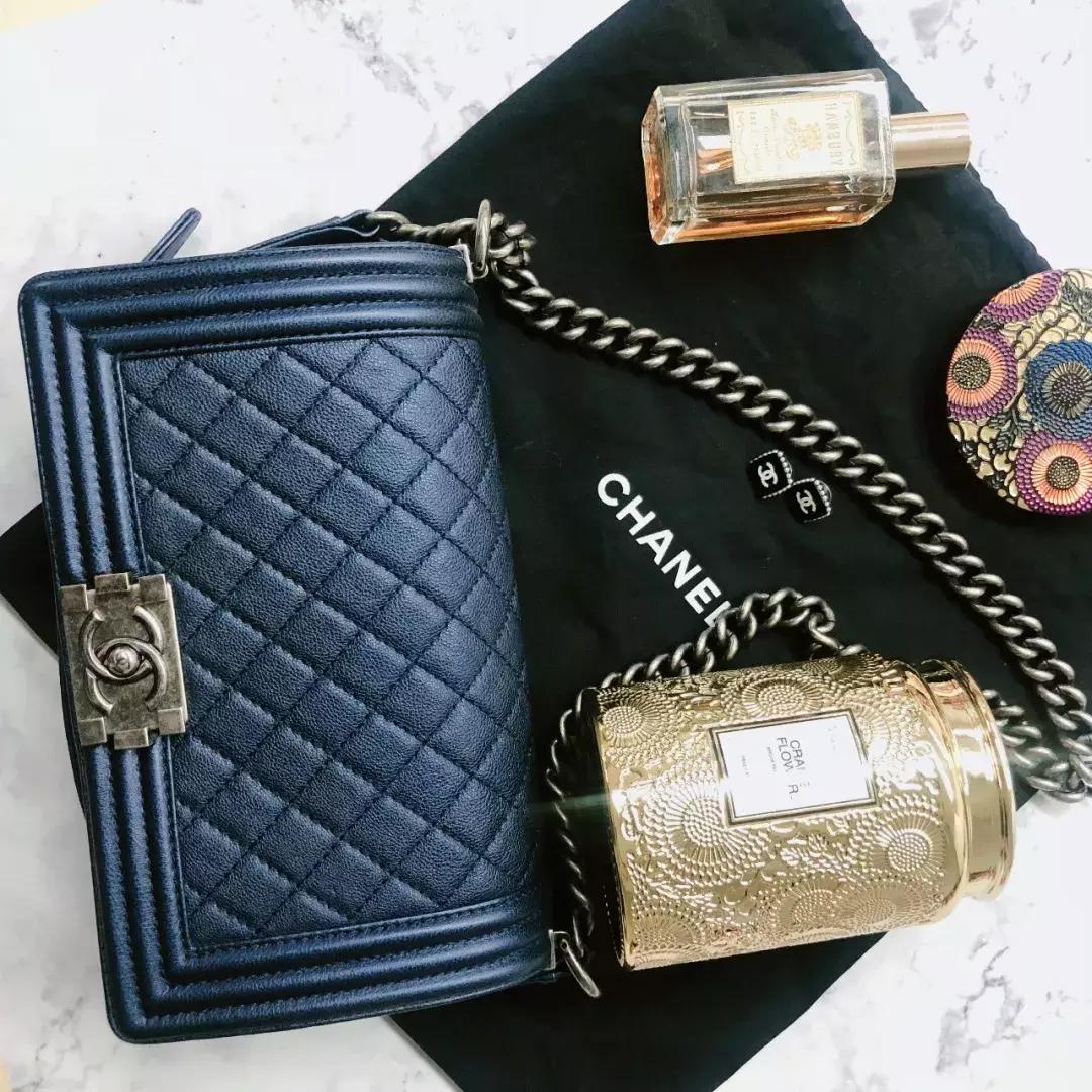 女生第一个大牌包买什么合适,人生第一只名牌包怎么选