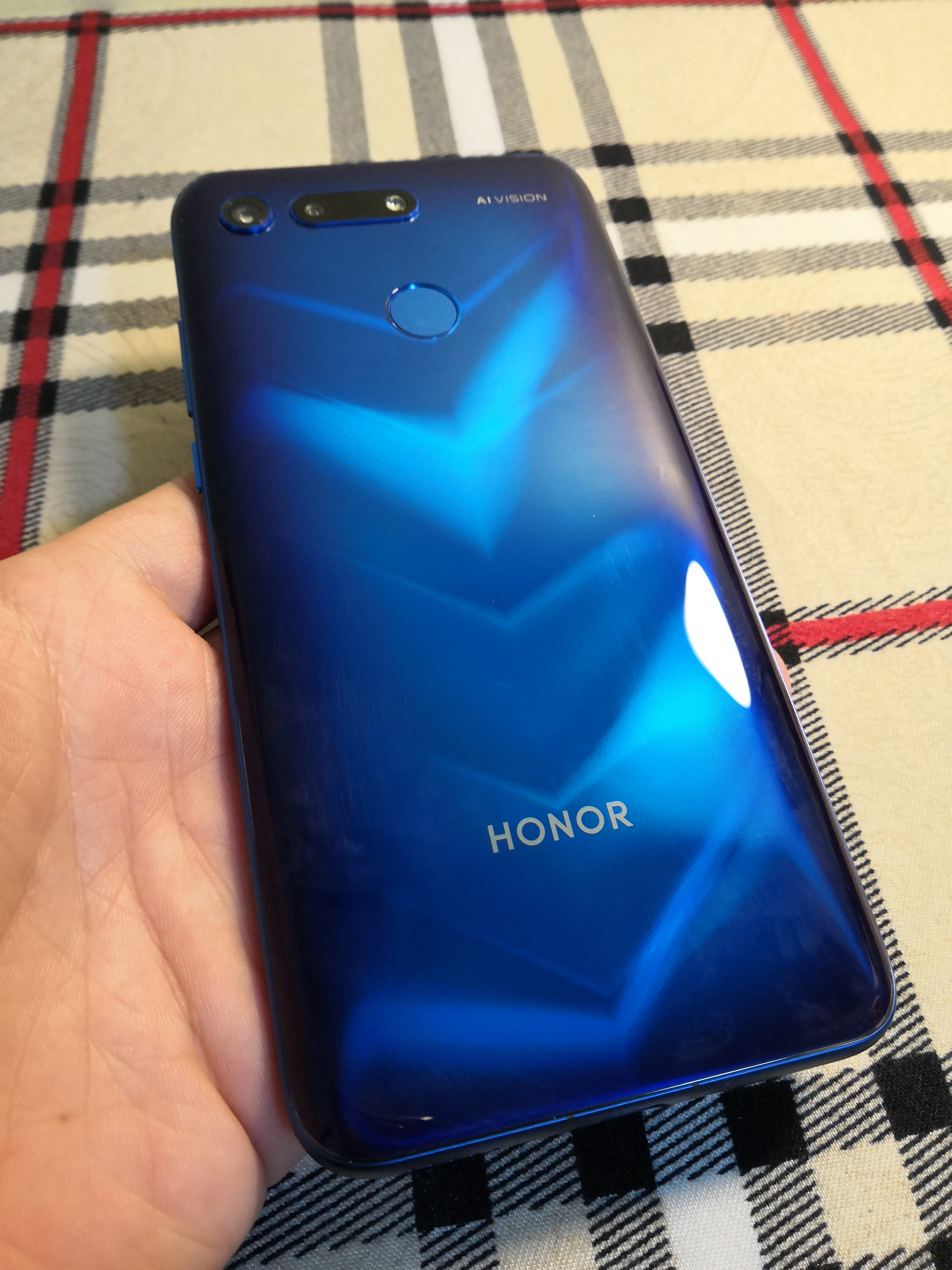 荣耀V20体验四个月,写在荣耀20发布之前