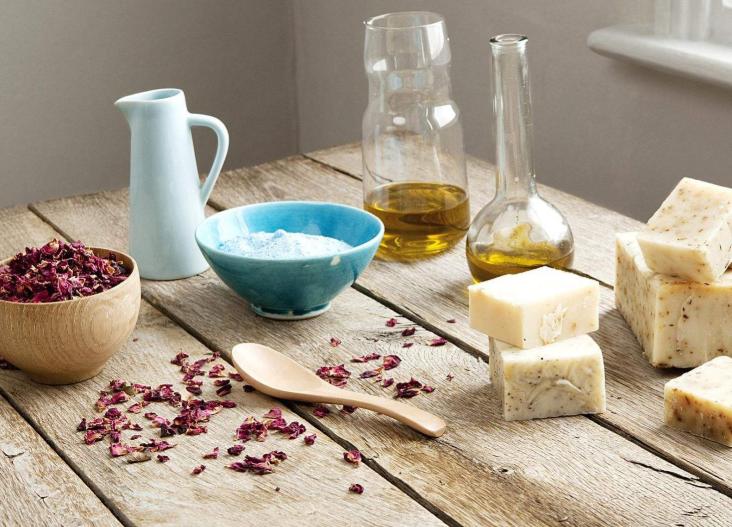 用精油手工皂洗脸的好处,什么手工皂洗脸比较好