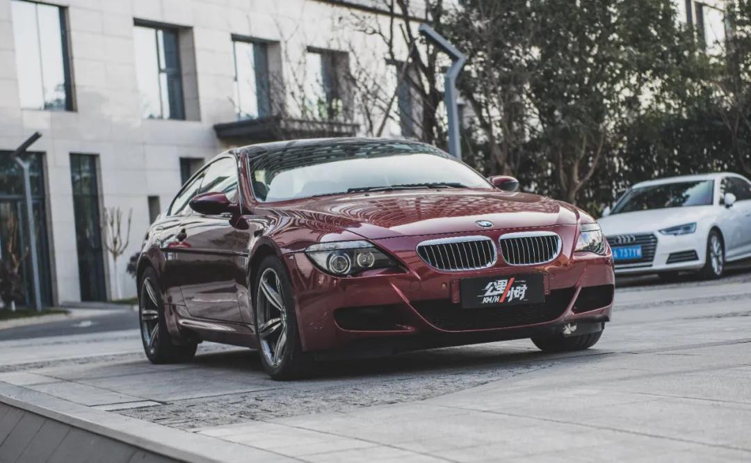 你以为宝马都是一个样的车吗,如果宝马也有超跑会是什么样