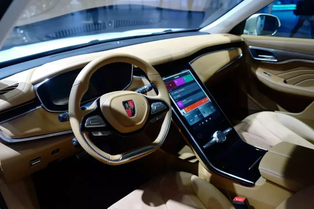 荣威marvelx对比唐ev,荣威marvelx智慧带来的舒享感受