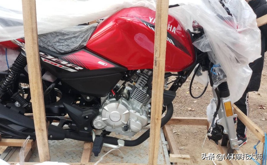 雅马哈天剑150最新款评测,雅马哈天剑125试驾第一视角