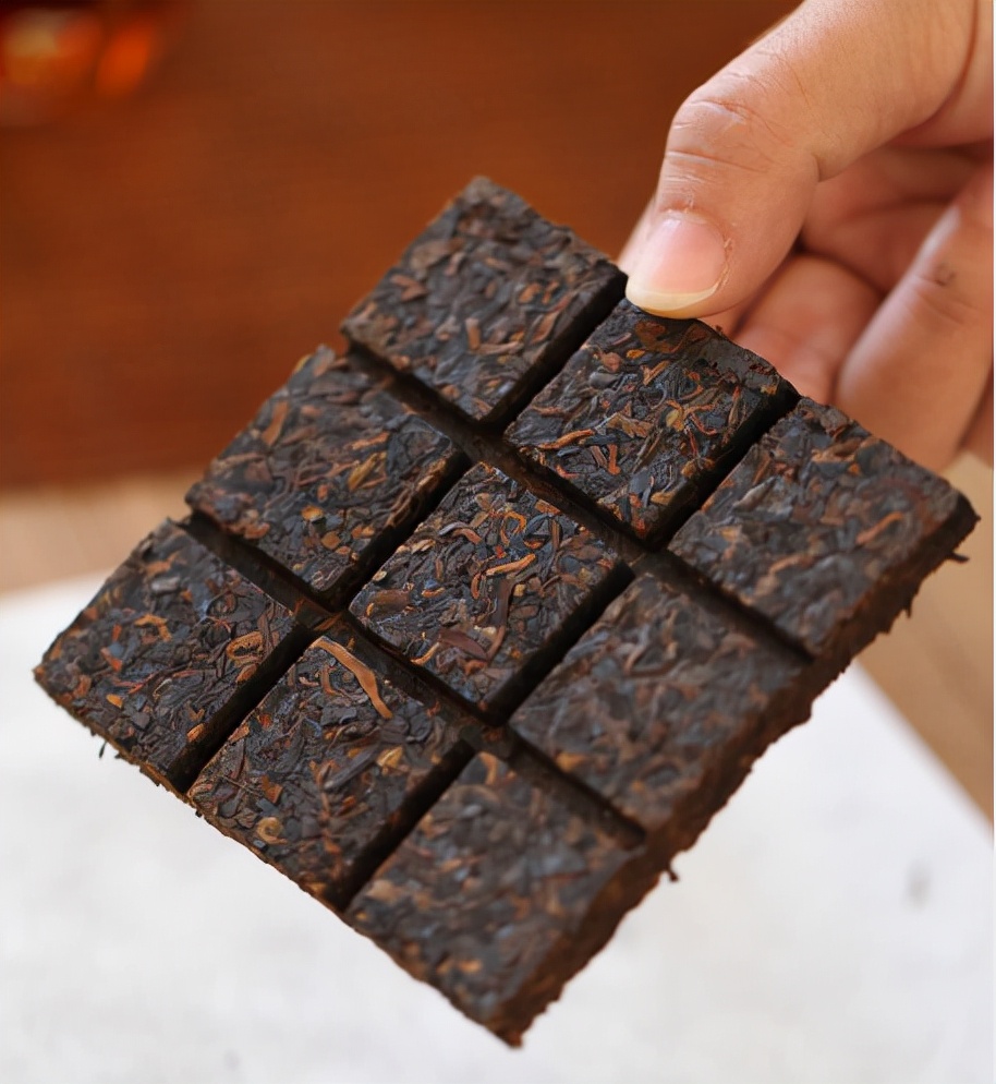 九格格,九格格咖啡色