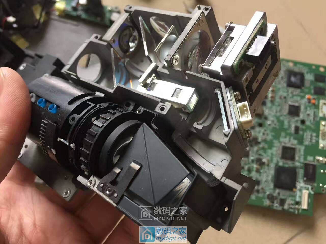 卡西欧激光投影拆机,卡西欧vc110激光投影机怎样清洗