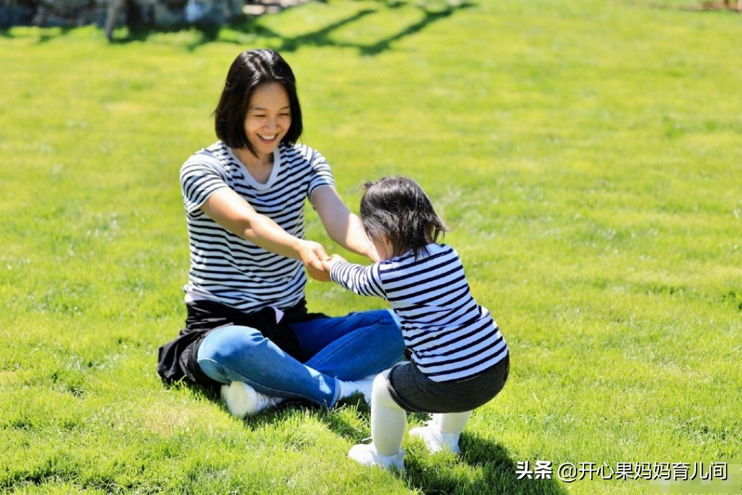 日本宝妈亲子穿搭,宝妈们晒宝宝两周岁写真