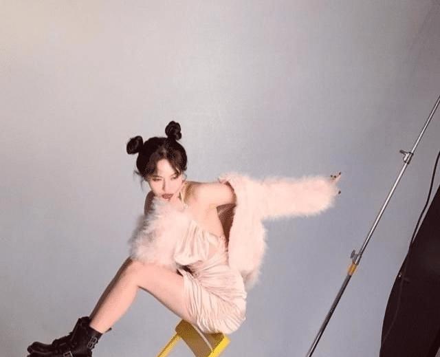 ck内衣大使金泫雅,金泫雅ck代言图片