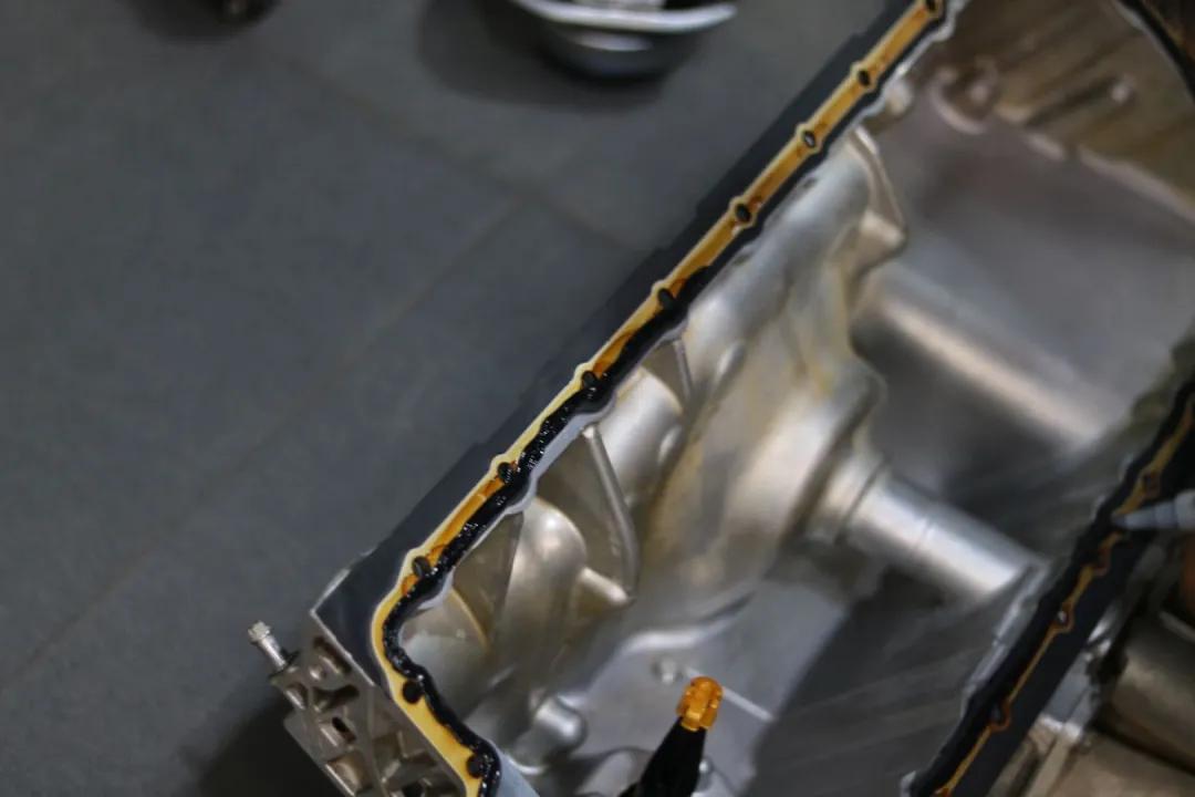 怪兽修车宝马,怪兽修车老车翻新天津