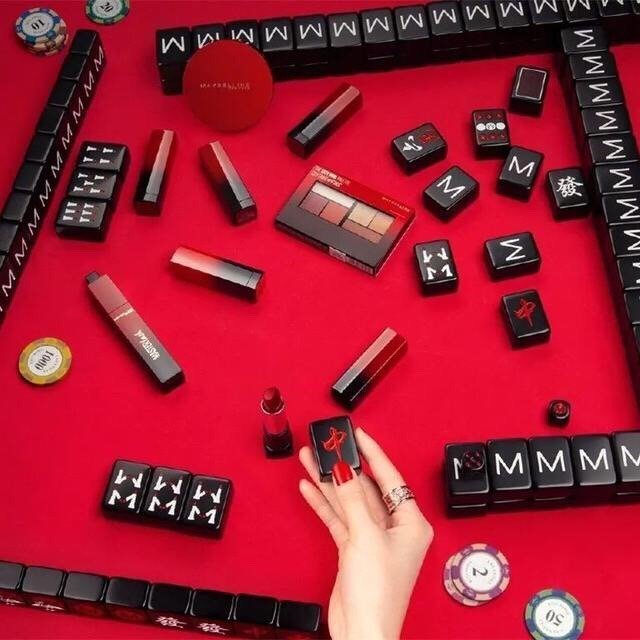 猪猪女孩彩妆教程 (新年限定彩妆集合)