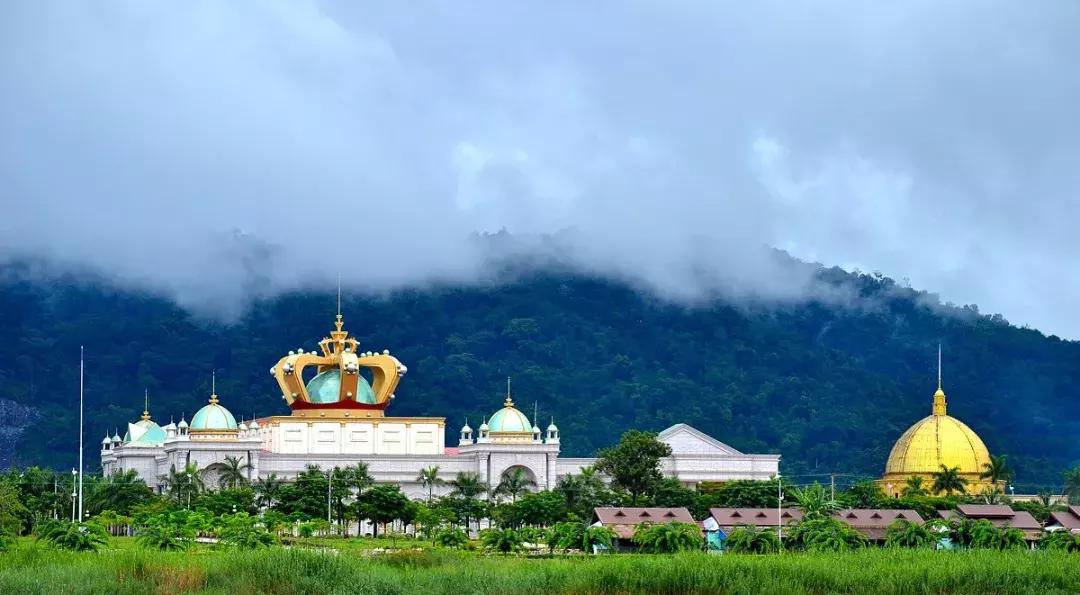 云南磨憨到老挝磨丁旅游攻略,西双版纳自驾老挝旅游攻略