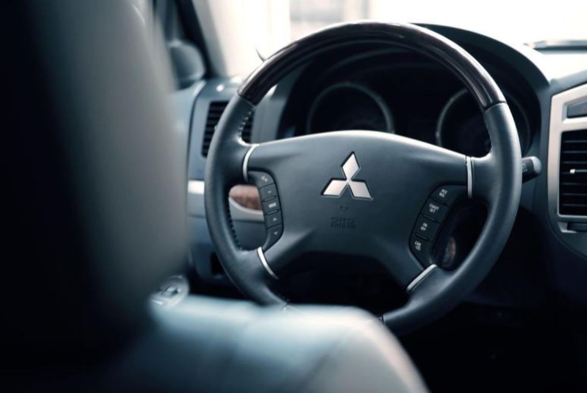 试驾2019款三菱帕杰罗,试驾三菱帕杰罗2024款