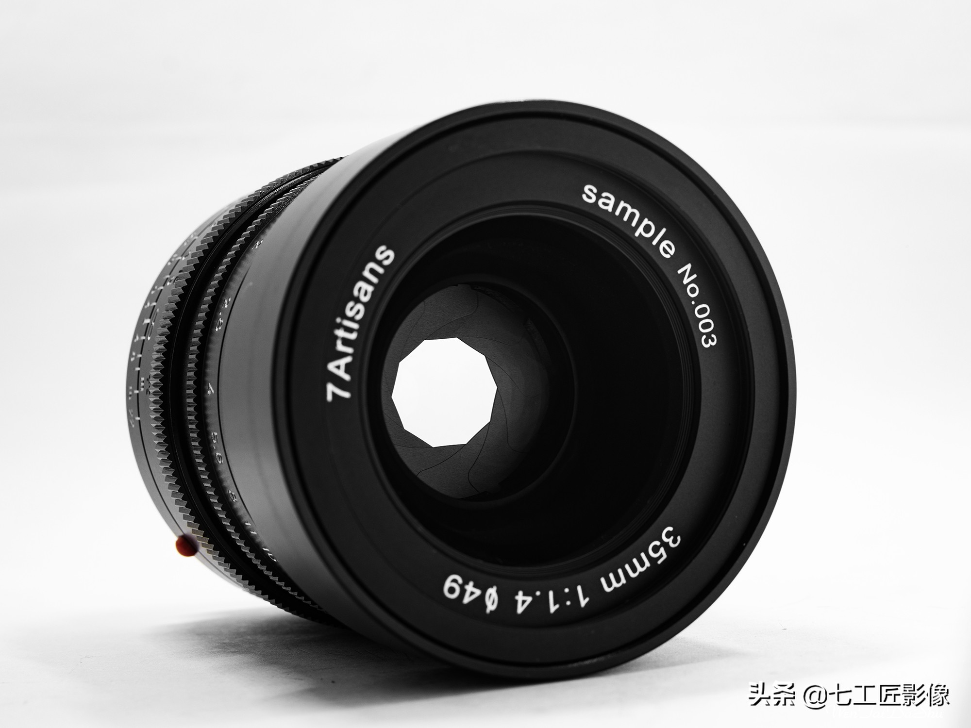 永诺50mmf1.8和七工匠35mmf1.4,七工匠人文镜头