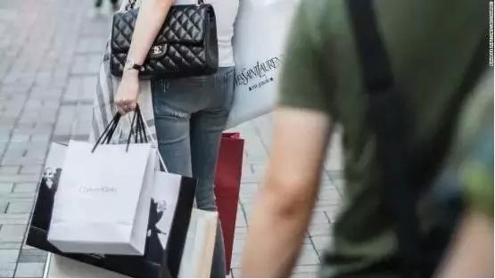 别犯傻！这些品牌一定要在温哥华买！白菜价