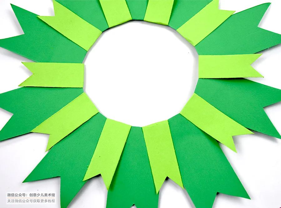 圣诞节创意手工绘画教程,圣诞花环创意儿童画