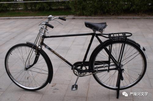 鐖朵翰鐨勮嚜琛岃溅鍘熸枃鍏ㄧ瘒鍥剧墖,鐖朵翰鐨勮嚜琛岃溅浼婃湕鐢靛奖