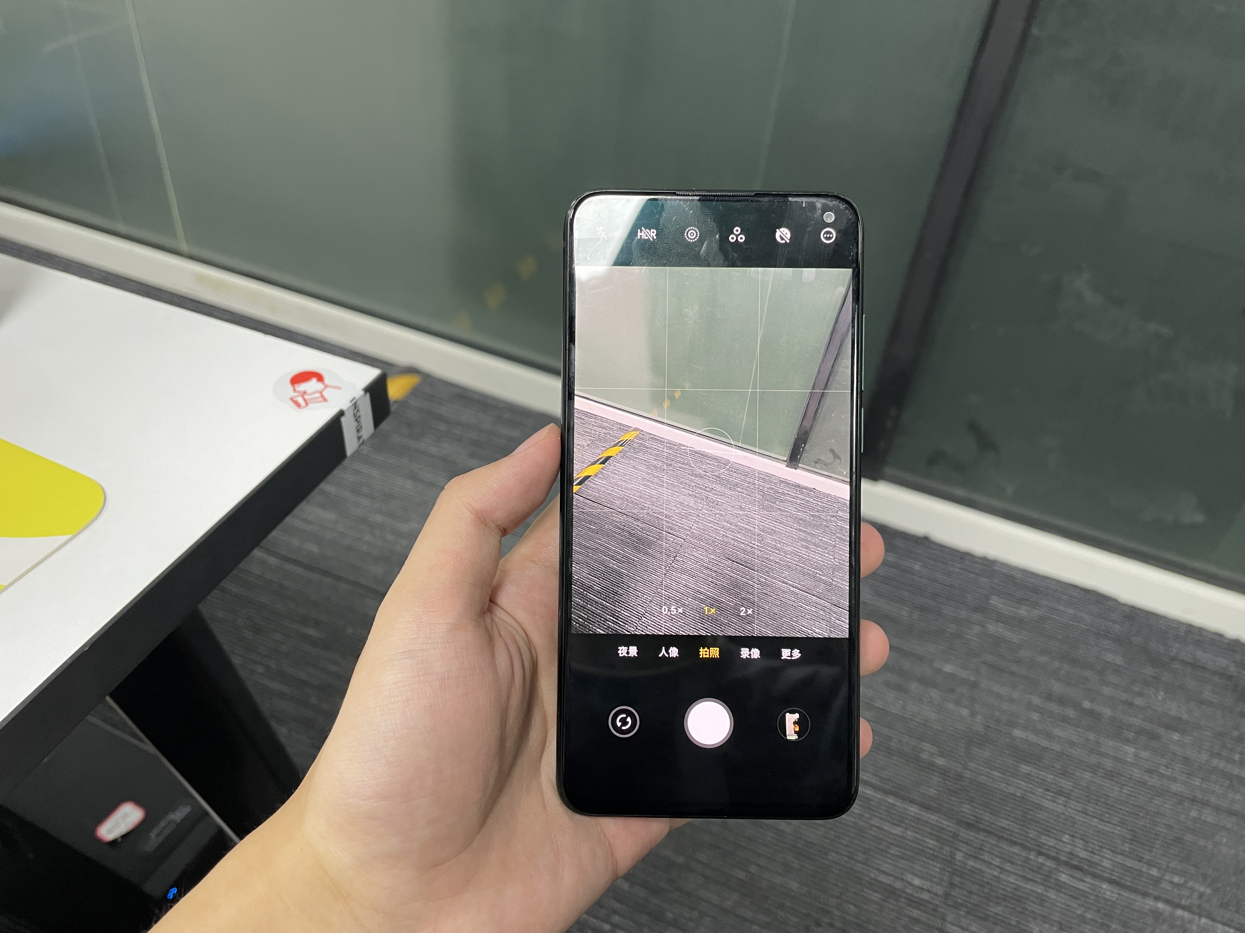 老旗舰值得换屏吗,老旗舰手机还能用吗